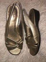 Life Stride By Soft Systems Sling Back Sandal Heels Gold Sz 9 M New - £42.97 GBP