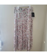 In Studio Skirt Size S NWT - $457.49 MXN
