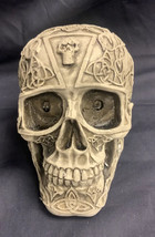 Celtic Skull Figurine Halloween - £4.87 GBP