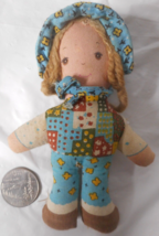 1970&#39;s Knickerbocker Holly Hobbie Cloth Yarn Stuffed Rag Doll w Hat Ponytails - £12.37 GBP