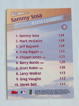 1998 Topps Sammy Sosa National League Runs Leaders #229 in NM Condition - $32.30 MXN