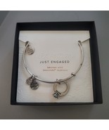 Alex And Ani Bracelet Just Engaged - $329.21 MXN