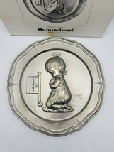Goebel Hummel 1975 2nd Edition metal plate &quot;A Child&#39;s Prayer&#39; Charlot Byj in box - £8.47 GBP