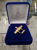 OV-10 BRONCO AVIATION  ROYAL THAI AIR FORCE TIE PIN GOLD COLOR IN VELVET... - £14.94 GBP