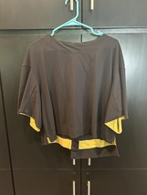 ALEMBIKA Women&#39;s Stylish Black &amp; Yellow Top - $922.64 MXN