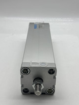 Festo 536309 Pneumatic Cylinder, 50mm Piston 200mm Stroke  - $2,397.92 MXN