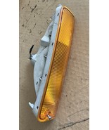 96-99 NISSAN PATHFINDER Driver Corner/Park Light Park Lamp-turn Signal Left - $61.74 CAD