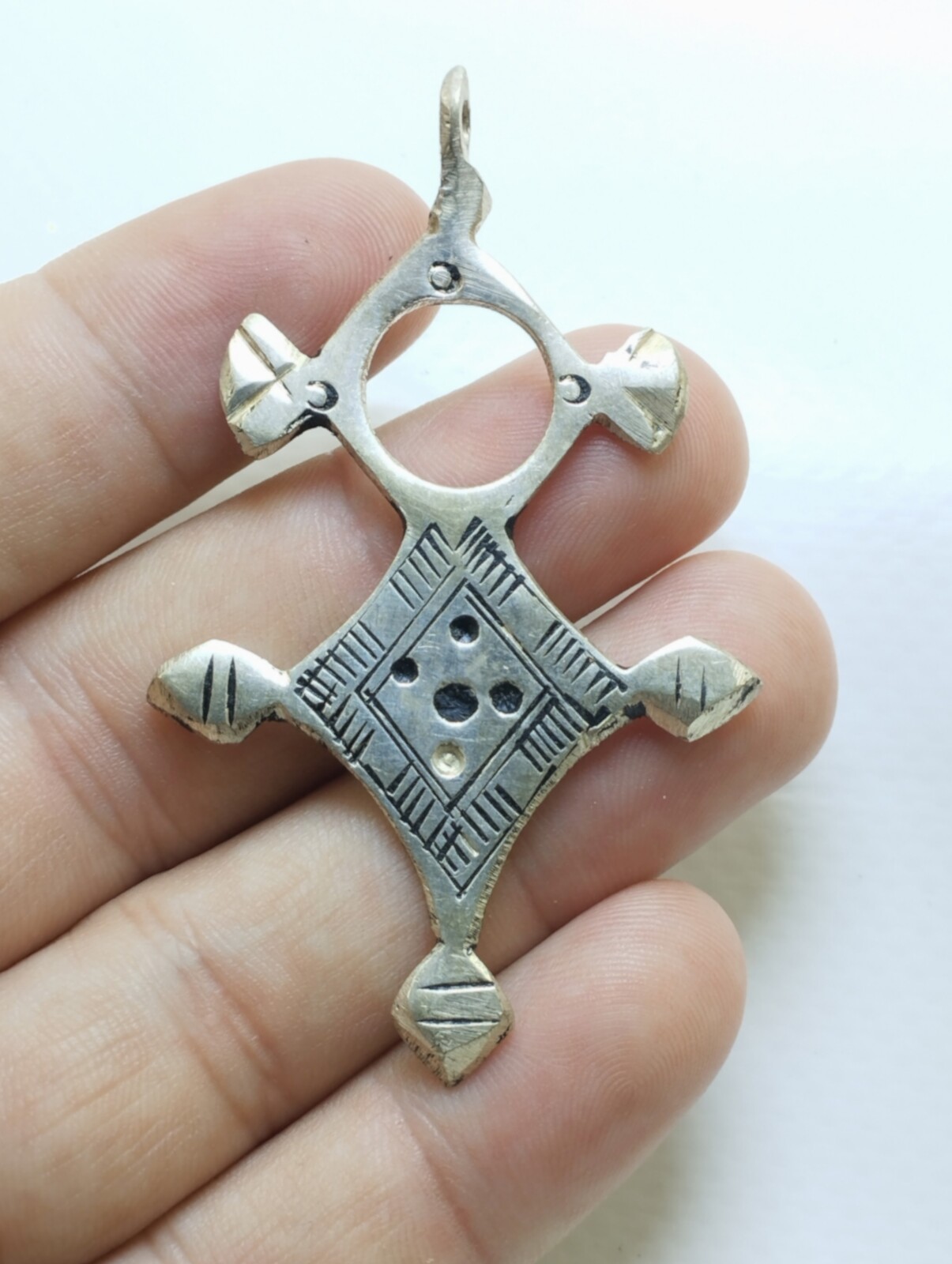 Tuareg Cross Pendant – Handmade Silver Tribal Berber Amulet from Morocco Item image 6