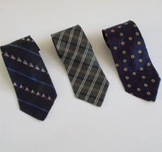 Tommy Hilfiger Men Tie Lot Flags Tartan Plaid Circles 3 Silk Neckties - $24.73