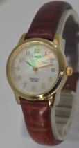 VTG Ladies Timex Indiglo L2 Mother Of Pearl Dial Gold Tone New battery GUARANTEE - £14.08 GBP
