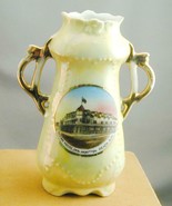 German Souvenir Vase Ocean House Inn Hampton Beach NC Yellow Lustre - $570.01 MXN