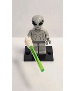 LEGO Classic Alien Minifigure Collectible Series 6 Complete 8827 CMF Ret... - €13,74 EUR