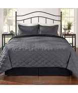 Reversible Quilt Set Bundle Grey And Black Full Queen 100% Polyester - $45.15 CAD