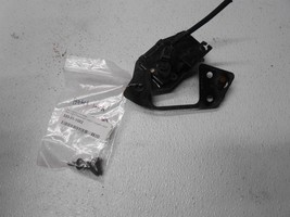 2004 Jeep Grand Cherokee Rear Right Passenger Hatch Tailgate Latch - $29.99