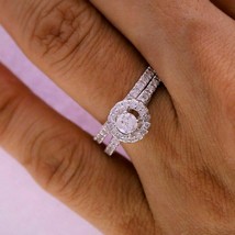 1.50 Karat Runde Moissanit 14K Weiß Vergoldet Halo Verlobung Hochzeit Ring Set - £481.96 GBP