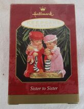 HALLMARK KEEPSAKE ORNAMENT 1999 &quot;SISTER TO SISTER&quot; RGH14 - $10.58 CAD