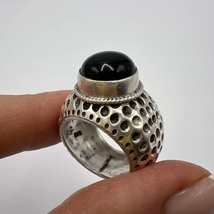 Massive Vintage Sterling Silver 925 Women&#39;s Jewelry Ring Onyx Gemstone Size 7 - £154.06 GBP