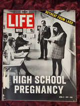 Life April 2 1971 Teen Pregnancy Laos Gail Robinson +++ - £9.86 GBP