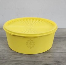 Tupperware Harvest Yellow Servalier Stacking Canister #1204 With Lid - £9.11 GBP