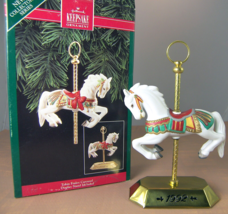 Tobin Fraley Carousel 1992 1st in Series Hallmark Horse Christmas Ornament Stand - £9.87 GBP