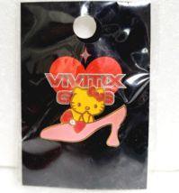 Hello Kitty Vivitix Girls Pin Badge Heel Shoes Sanrio 2001&#39; Old Rare - $26.77