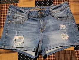 Arizona Jeans Co. ~ Juniors&#39; Size 7 ~ Cotton ~ Denim ~ Distressed ~ Jean... - $22.44