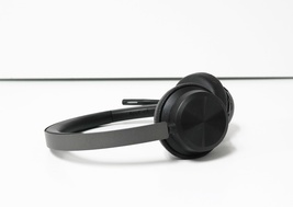 Poly Voyager 4320 Bluetooth Stereo Headset 7Y211AA - Black image 6