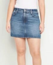 Old Navy Mid-Rise OG Jean Mini Skirt Size 4 NWT - $24.99