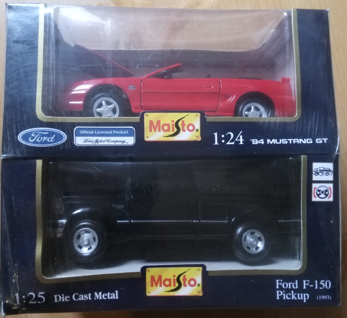 94 Mustang and 93 Ford F150 Maisto 1:24 Box Set - £23.58 GBP