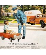 1965 LP Gas Kid With Toy Car Advertisement Gasoline Delivery Truck Oil HM2G - €34,57 EUR