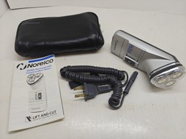 Norelco 950RX Rechargeable Electric Shaver, Charger Cord, Doesn&#39;t Hold C... - $558.55 MXN