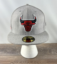 Chicago Bulls Hoop Team Fitted Baseball Hat New Era 59Fifty Gray Size 7 3/4 - £19.38 GBP