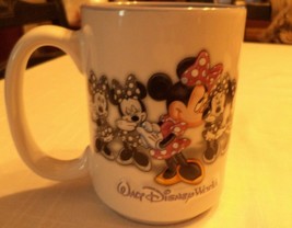 Walt Disney World Parks Minnie Mouse Mug - $280.22 MXN