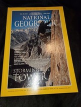 National Geographic Magazine Storming the Tower April 1996 - £7.11 GBP