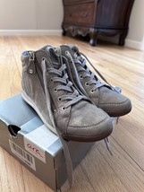 ARA Women&#39;s Rylee Sneaker size 6 in chiara caruso in great condition - £26.84 GBP