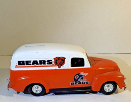 Ertl Coin Bank Goal Line Classics NFL Chicago Bears &#39;51 Chevy Panel  1/25  Rare - £14.88 GBP