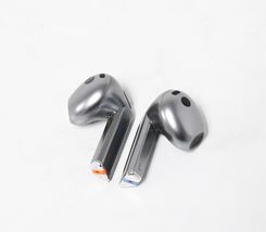 Samsung Galaxy Buds3 SM-R530 Wireless Earbuds - Silver image 2