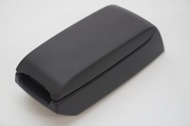 ✅2004 - 2012 Chevrolet Colorado GMC Canyon Center Console Armrest Door Lid OEM - £102.04 GBP