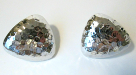 Vtg Avon 1986 Metallic Effects Clip On Earrings Silver Tone Shiny Textured - £8.97 GBP