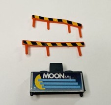 1988 Micro Machines Tool Box Super City Parts GUARD RAILS &amp; MOON Container - £3.13 GBP