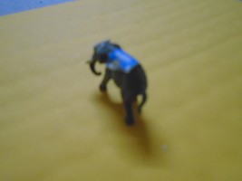 N Scale Ringling Brothers Circus Elephant w/ riding Blanket and Head Dre... - $4.99