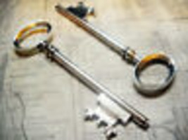 Big Keys Large Skeleton Key Pendants Antique Silver 80mm 1/5/10pcs - £6.52 GBP+