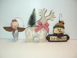 Country Christmas Ornaments Lot of 3 Reindeer, Snowman and Angel Farmhou... - £23.63 GBP