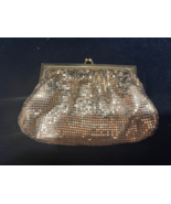 Whiting &amp; Davis Gold Mesh Bag Vintage Handbag Evening Purse With Comb - $29.33 CAD