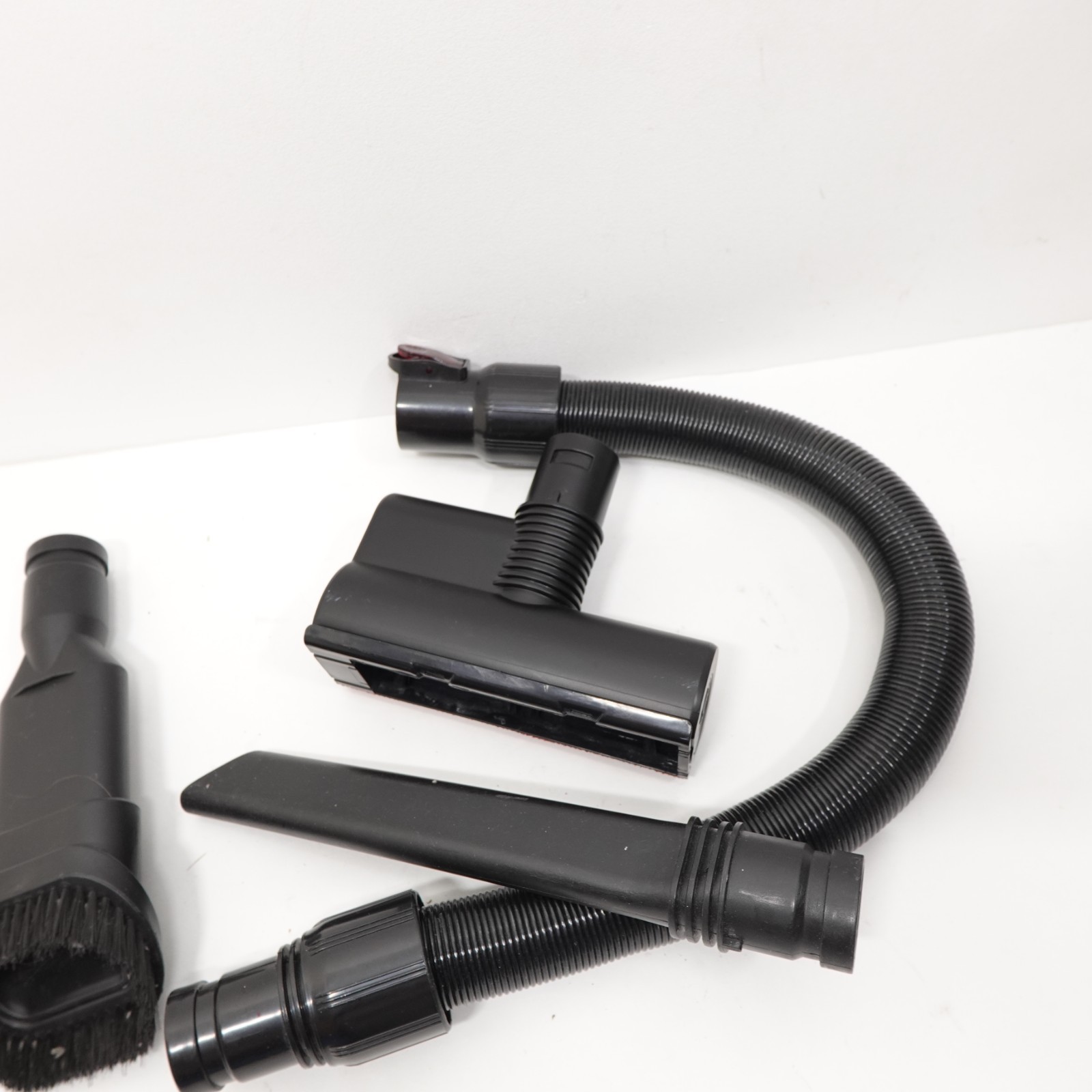 Moosoo Vacuum Cleaner Attachments Lot – Hose, Brush, Crevice, Upholstery Tools Item image 6