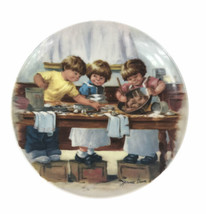 1986 THE TASTE TEST Knowles Plate by JEANNE DOWN Friends I Remember Series - $35.00