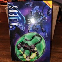 NEW NECA Aliens Night Cougar Alien 7”  Figure With  Magnetic Kamikaze Parasite - £17.05 GBP