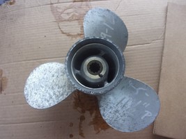 Propeller 9.9x11.5 for Nissan 3 Blades Aluminum N9-12 - €28,98 EUR Propeller 9.9x11.5 for Nissan 3 Blades Aluminum N9-12 - €28,98 EUR