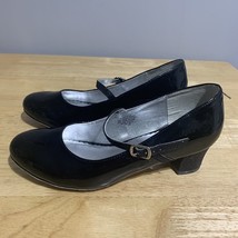 EUC Nine West Girls Low Glitter Heel/Strap Pumps Size 5 - $326.75 MXN
