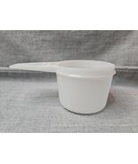 Tupperware Nesting Measuring Cup Replacement 2/3 Cup White 763 Vintage - $91.53 MXN